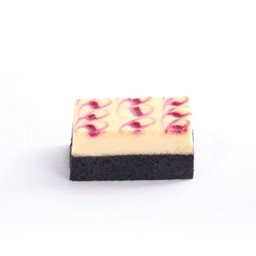 Raspberry Brownie Cheesecake