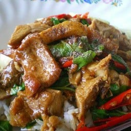 เจ๊ฝน ก๋วยเตี๋ยวเป็ด อาหารตามสั่ง