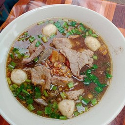 ก๋วยเตี๋ยวเงินล้าน