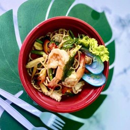 AROY @ Dee Beach D Varee Jomtien Beach