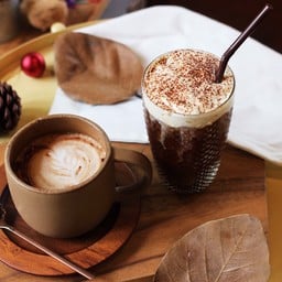 Hot Pumpkin Spice Latte