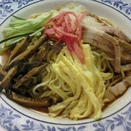 บะหมี่เย็นน้ำปลาแห้ง