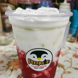 นมสดสตอเบอร์รี่