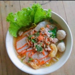 ซุปเปอร์เตี๋ยว ลพบุรี