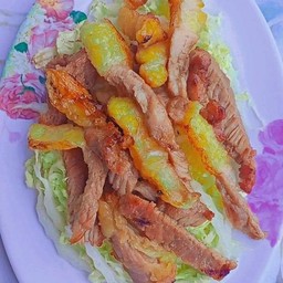 ย่างเสือร้องไห้