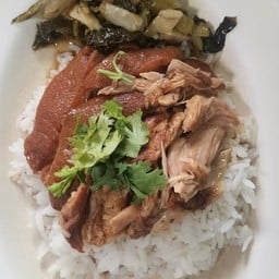 ข้าวขาหมู พิเศษ