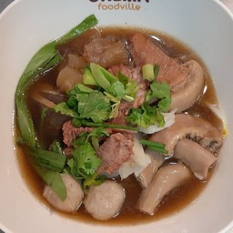 เกาเหลาเนื้อรวมพิเศษ