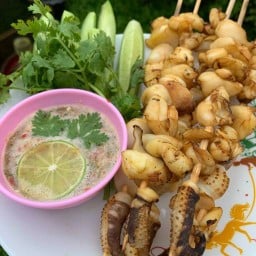 กระเพราแม่น้อง
