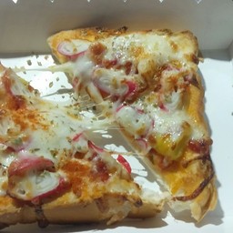 ปังพิซซ่าชีสซี่ปูอัดไอส์แลนด์