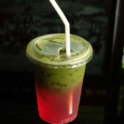 มัทฉะสตรอเบอรี่