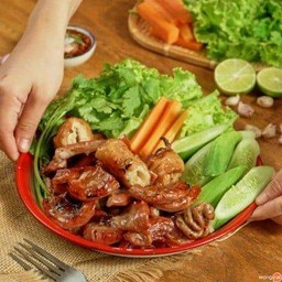 ย่าแมว สุดปัง อาหารตามสั่งของสด