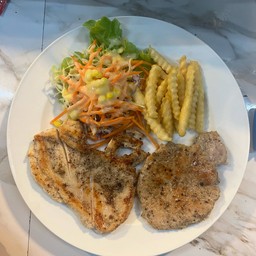 สเต็กอกไก่+หมู