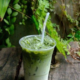 น้ำผึ้งมัทฉะลาเต้