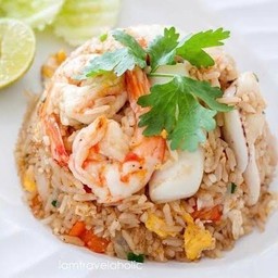 ข้าวผัดทะเล