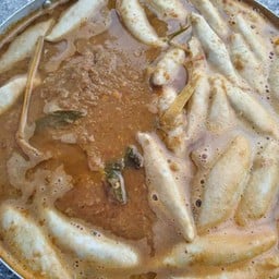 ขนมจีนเจ๊นาง ห้าแยกกร่างทอง