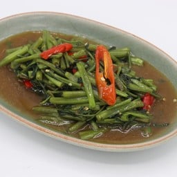 ผัดผักบุ้งไฟแดง