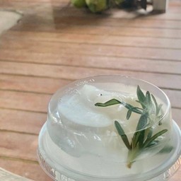 น้ำมะพร้าวสดเย็น