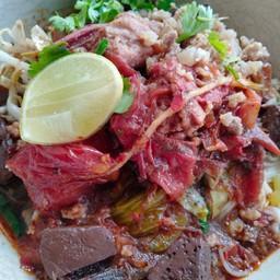 หมี่ขาวน้ำเงี้ยว+พิเศษเครื่อง