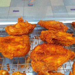 ไก่ทอดหาดใหญ่ (บังดินทร์)