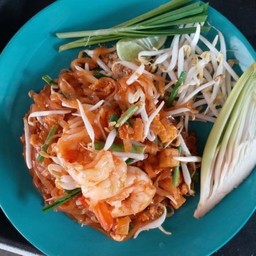 อิ่มจัง