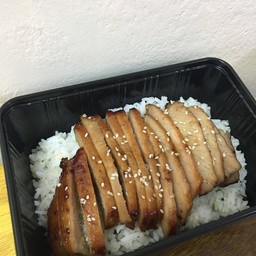 ร้านสงวนพารา