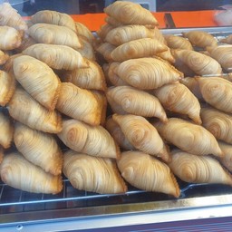 Currypuff  chicken  6 pcs.