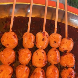 โชคชัยลูกชิ้นหม้อไฟน้ำจิ้มรสเด็ด