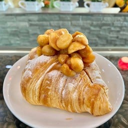 ผึ้งน้อย เบเกอรี่ (Phungnoi Bakery) ศูนย์กระจายพิษณุโลก