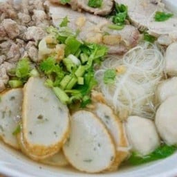 ก๋วยเตี๋ยวน้ำใส