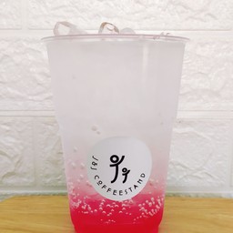 สตรอเบอรี่โซดา