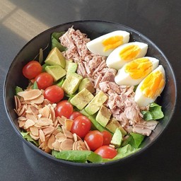 สลัดอะโวคาโด้ทูน่าฮาวายโบลว์( Avocado Tuna Hawaii Salad Bowl )
