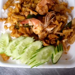 ร้าน S&M อาหารตามสั่งโต้รุ่ง