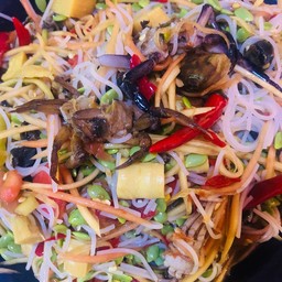 ส้มตำสาวชัยภูมิ