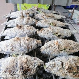 FISH FISH เมี่ยงปลาเผา