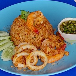 ข้าวผัดต้มยำ