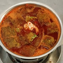 แกงส้มกุ้ง ชะอม