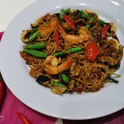 แม่ใหญ่อ้วน