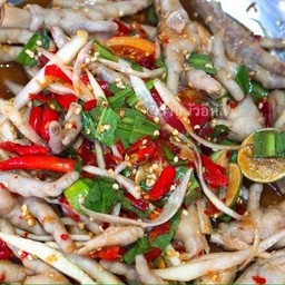 ตำตีนไก่ตำเล็บมือนางปูปลาร้า