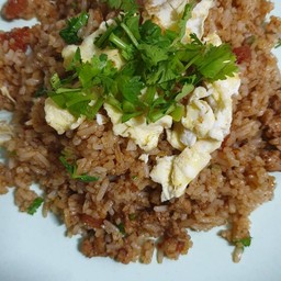 ข้าวคลุกน้ำพริกทรงเครื่อง