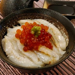 ข้าวครีบปลาไข่แซลมอน