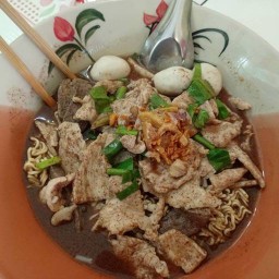 เตี๋ยวเรือชามใหญ่ ก๋วยเตี๋ยวเรือชามใหญ่