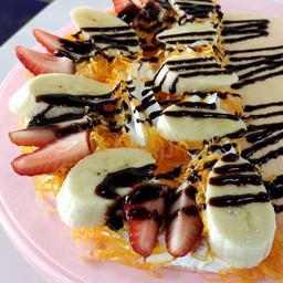 เครปเย็นกล้วยสตรอว์เบอร์รี่ฝอยทอง