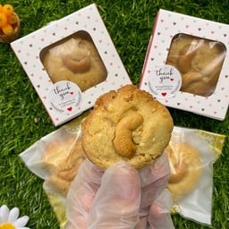 ครัวเปิงใจ๋ หมูปิ้ง อาหารตามสั่ง & เบเกอรี่  (หน้าหอมุกไพลินแมนชั่น 2)