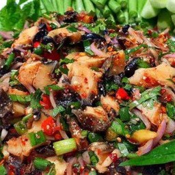 ลาบหอยเชอรี่