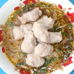 ก๋วยเตี๋ยวหมูเด้ง