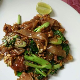 ผัดชีอิ้ว