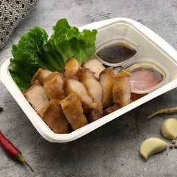 หมูทอด จักรวาล