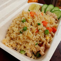 ข้าวผัดไก่