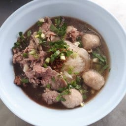 เจ้แต ต้นตำรับ บะหมี่เกี้ยว