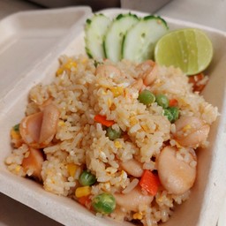 ข้าวผัดฮอทด็อก